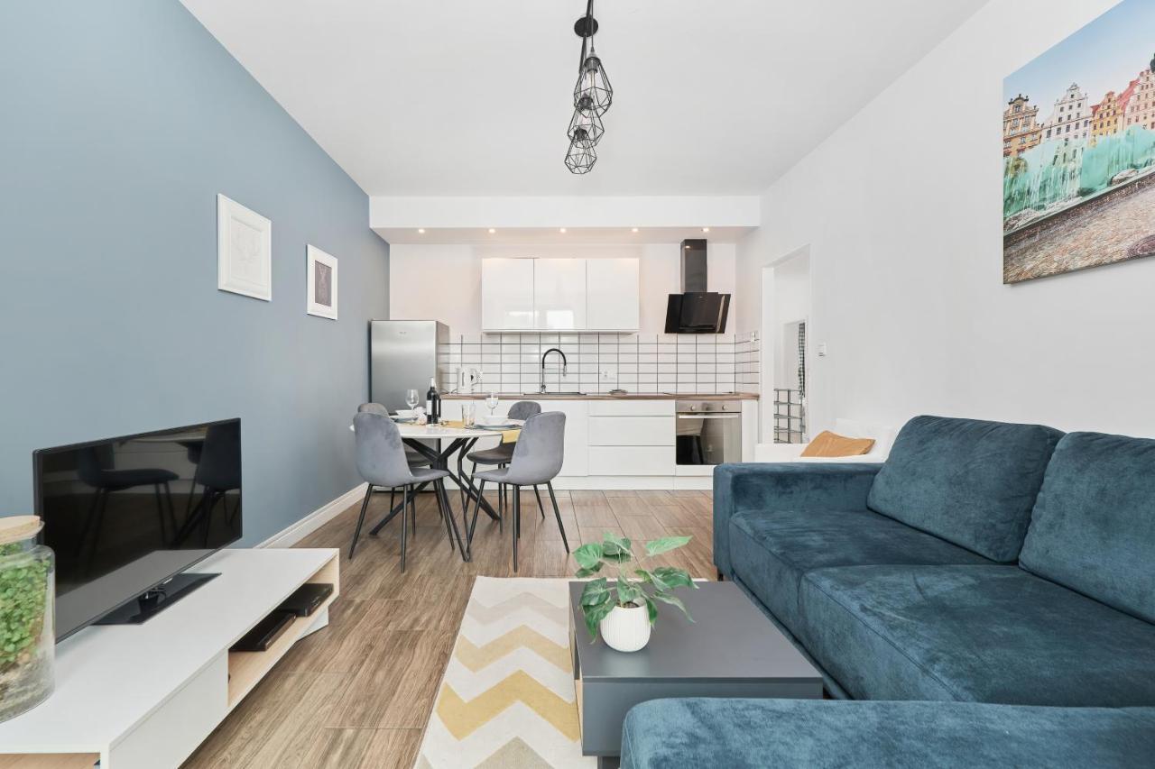 Odra Tower By Renters *